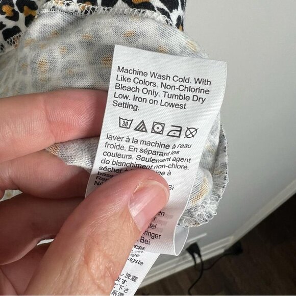 J Crew Factory Womens Size XS Leopard Print Short Sleeve Studio Tee Shirt Crew - Picture 6 of 10